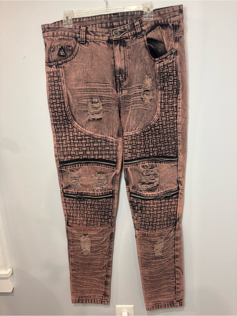 New DNM Collection New York Slim Fit Jeans Men's 38 Distressed Quilted